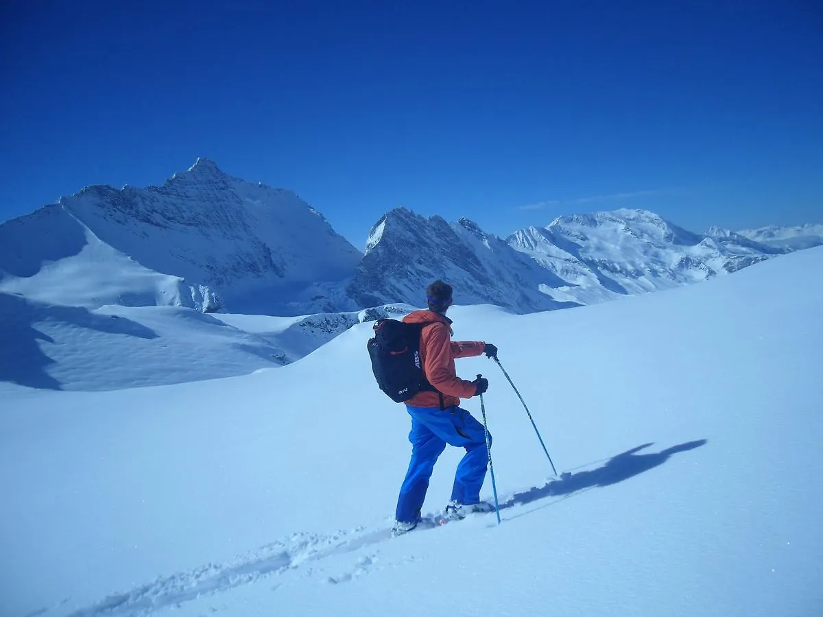 Hotel Le Genepy Tignes France